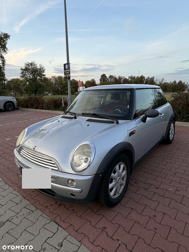 MINI ONE - 1