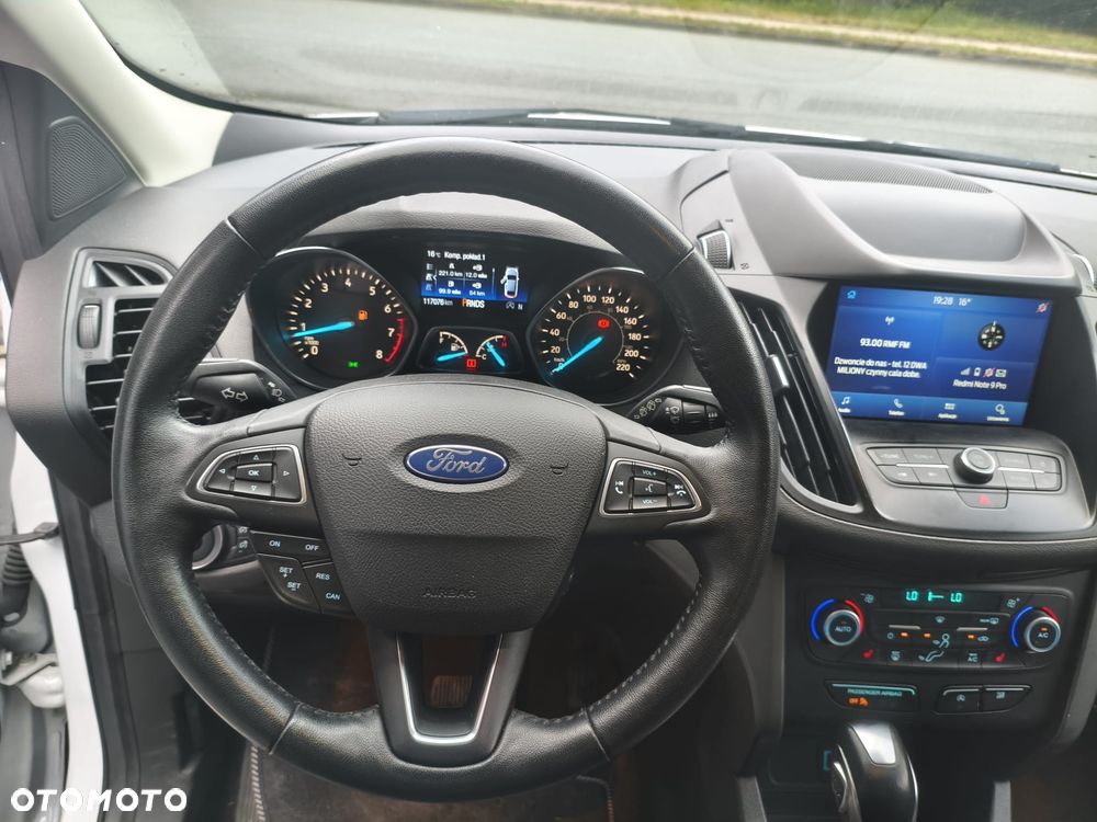 Ford Escape 2.0 EcoBoost AWD Titanium - 27