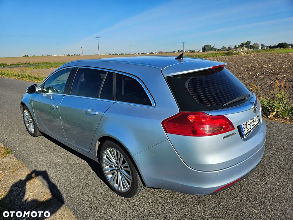Opel Insignia 1.4 T Cosmo S&S - 4