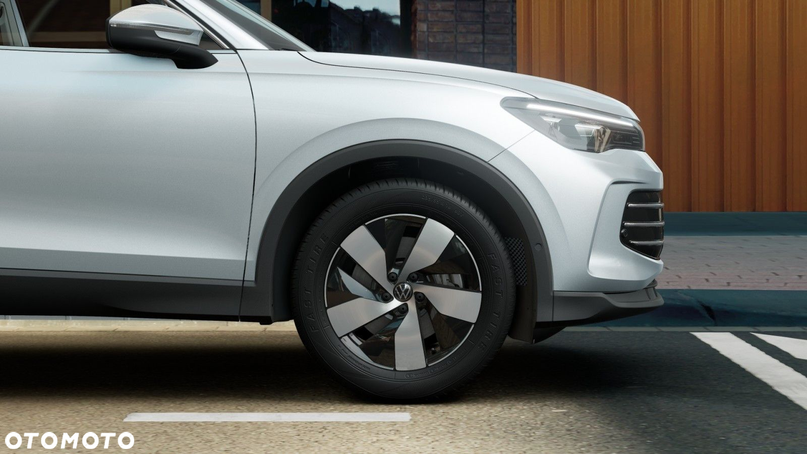 Volkswagen Tiguan - 9