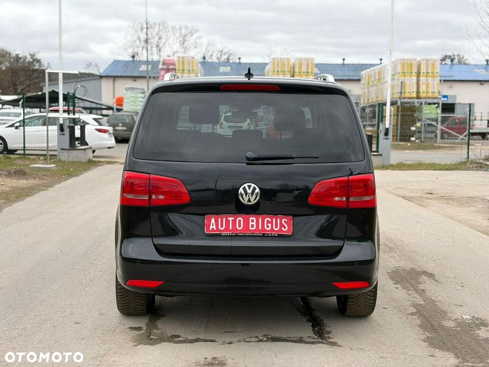 Volkswagen Touran - 7