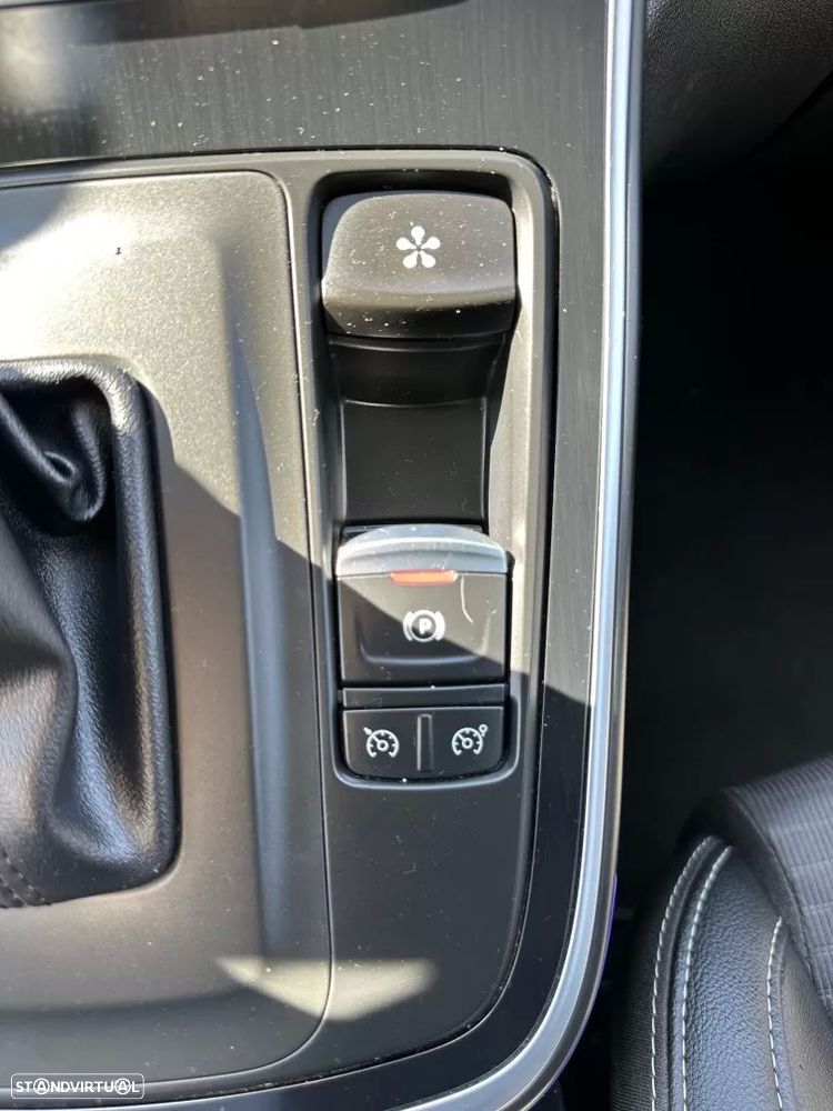 Renault Scénic dCi 110 EDC LIMITED - 51