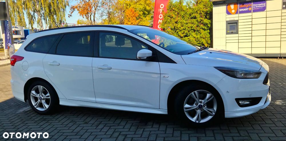 Ford Focus 1.5 EcoBoost STart-Stopp-System ST-LINE - 19