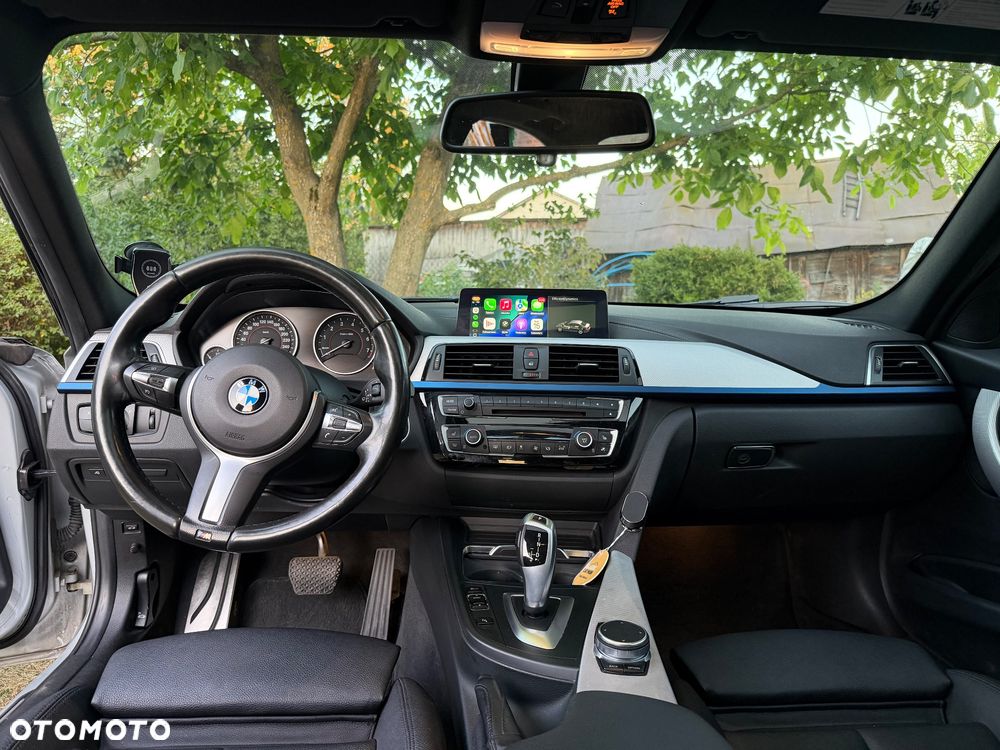BMW Seria 3 330i xDrive Edition M Sport Shadow - 12