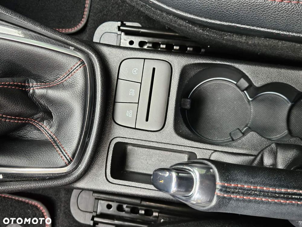 Ford Fiesta 1.0 EcoBoost ST-Line Red ASS - 17