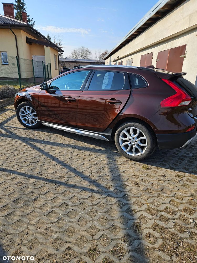 Volvo V40 Cross Country T3 Drive-E Base - 2