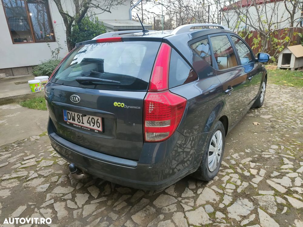 Kia Ceed 1.6 CRDi SW ISG Vision - 1