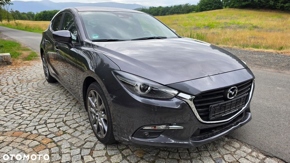 Mazda 3 - 1