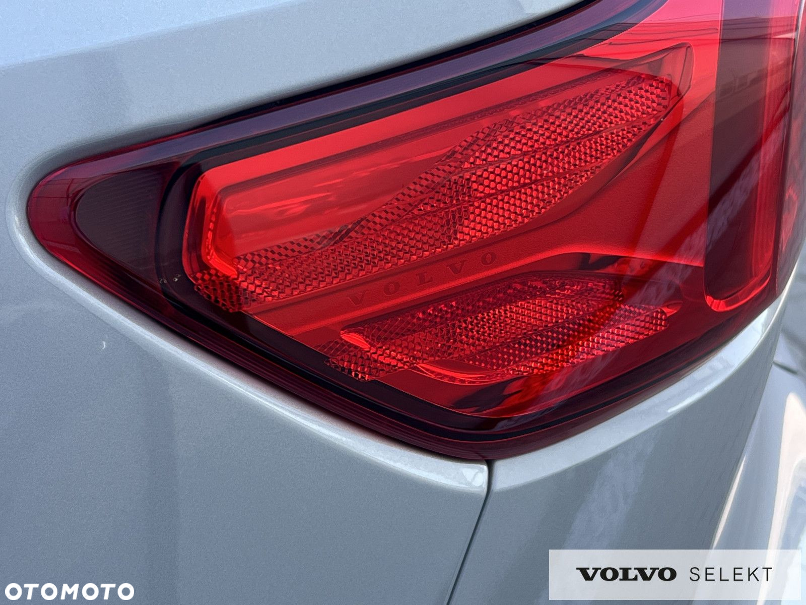 Volvo XC 40 - 25