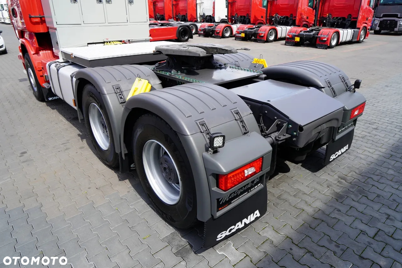 Scania R 580 / V8 / 6x4 / DMC: 150.000 KG / RETARDER / KLIMA POSTOJOWA   / PEŁNY ADR  / 3 OSIOWY CIĄGNIK SIODŁOWY / SPROWADZONY - 11