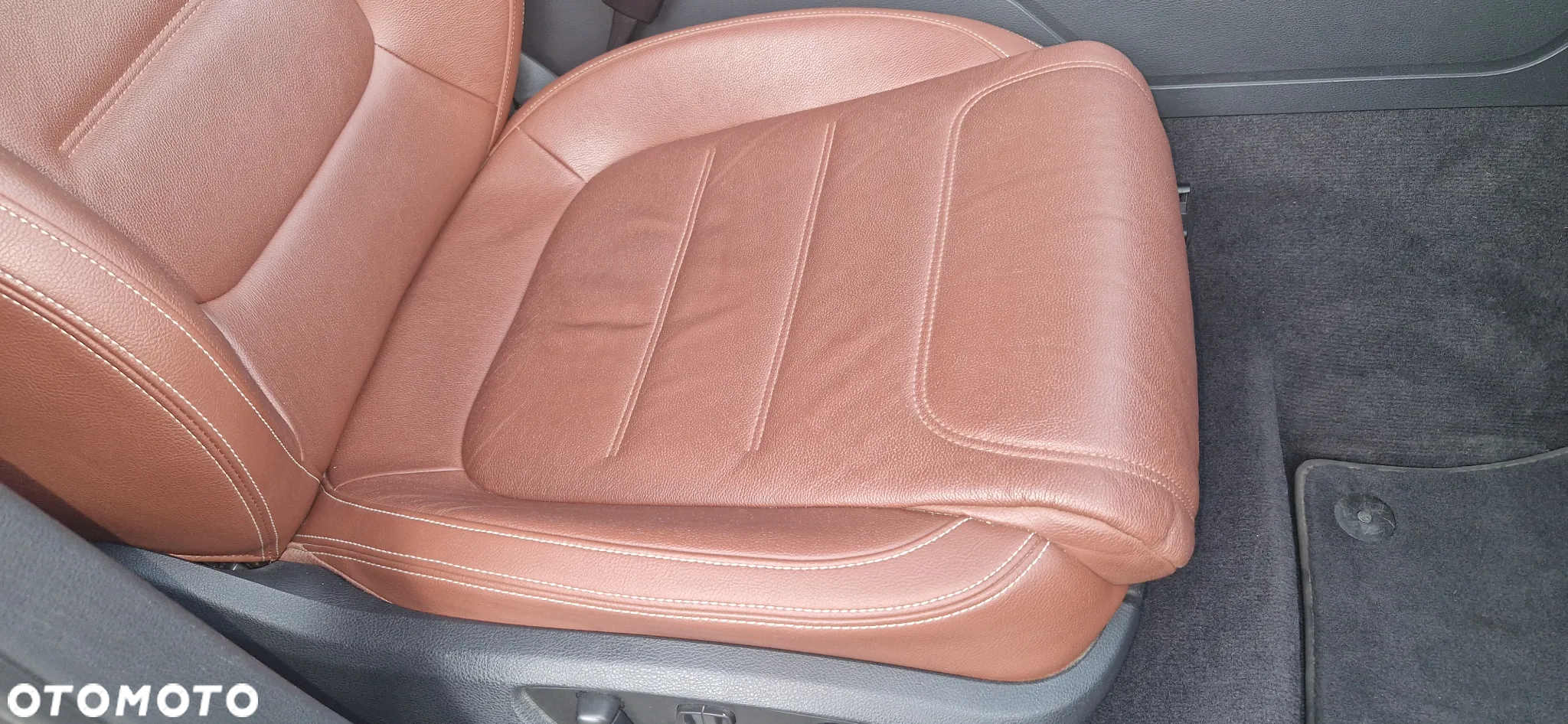 Volkswagen Touareg 3.0 V6 TDI BMT Business Line - 28