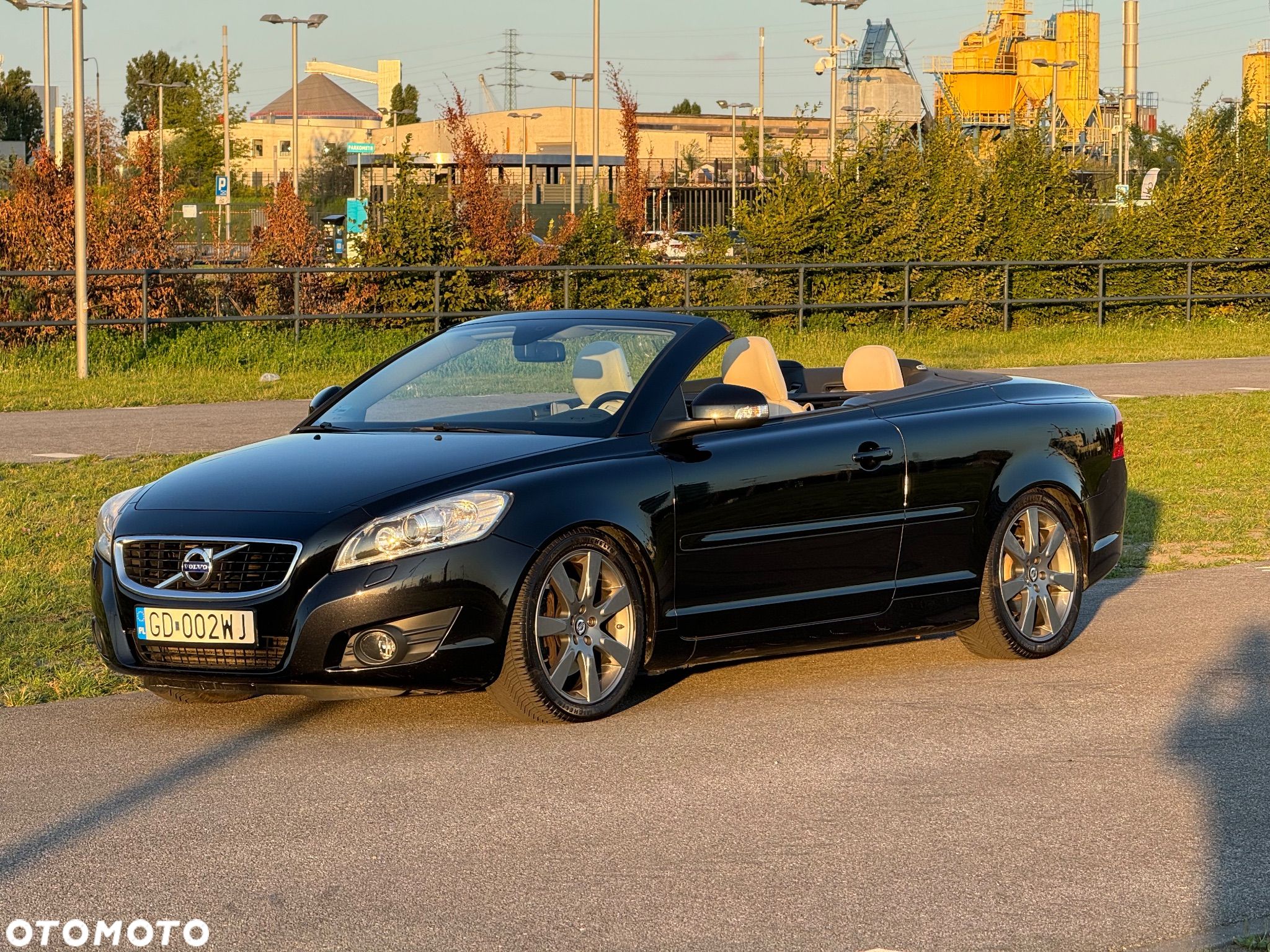 Volvo C70 D3 Summum - 1