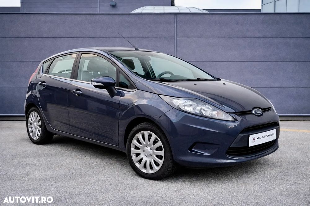 Ford Fiesta 1.6 TDCI Champions Edition - 1