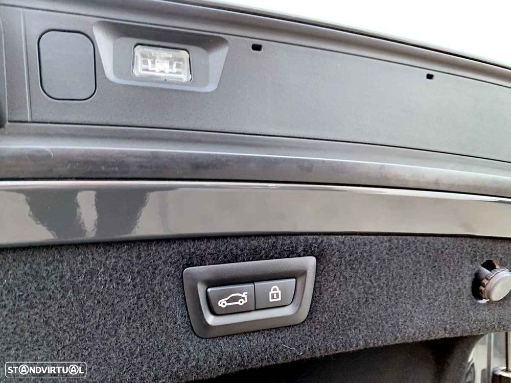 BMW M850i xDrive - 46