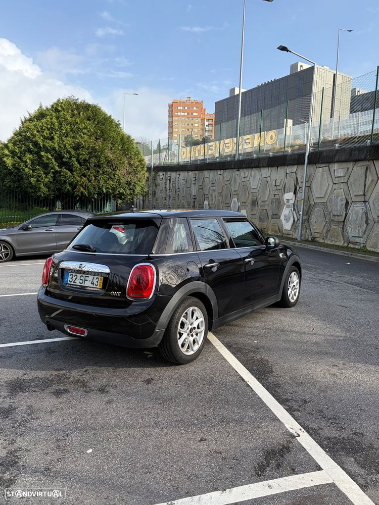 MINI 5 Portas One - 3