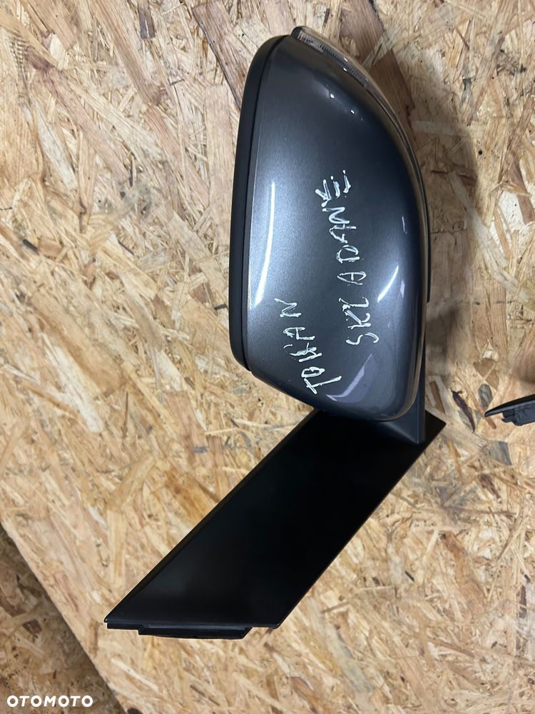 Volkswagen Touran II lusterko prawe 13 pin LD7R Europa - 10