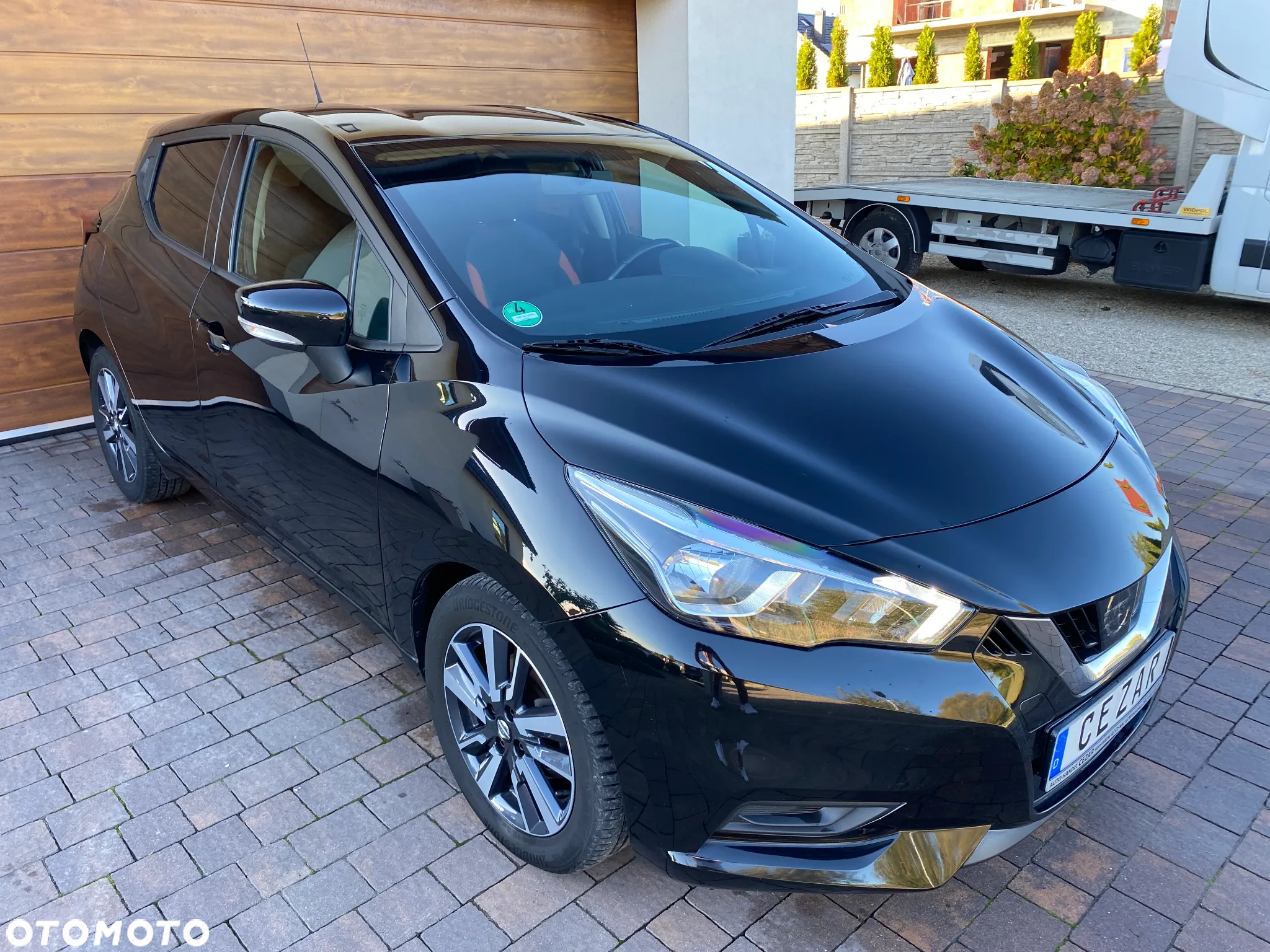 Nissan Micra - 2