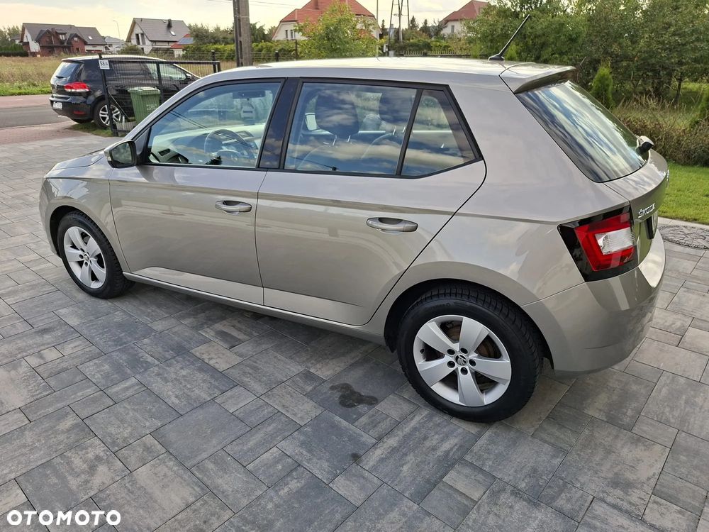 Skoda Fabia 1.2 TSI Ambition - 4