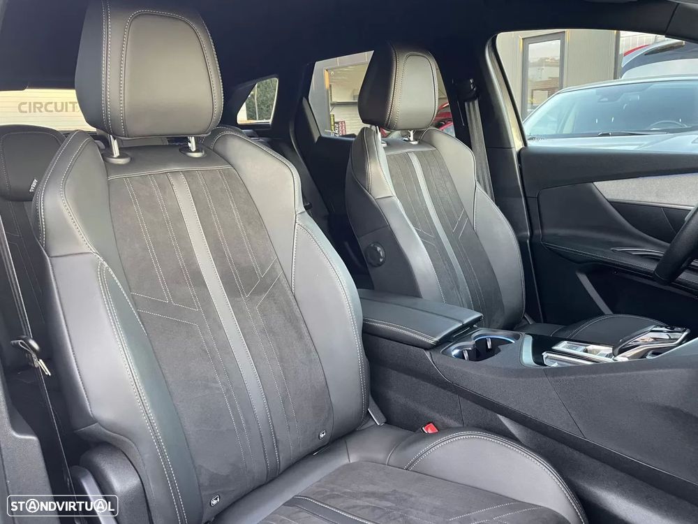 Peugeot 3008 1.2 PureTech GT Line EAT8 - 18