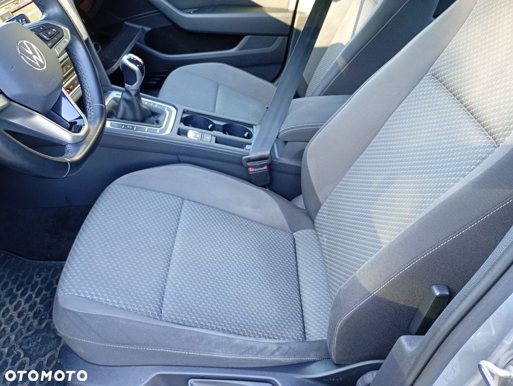 Volkswagen Passat 2.0 TDI EVO Business - 11