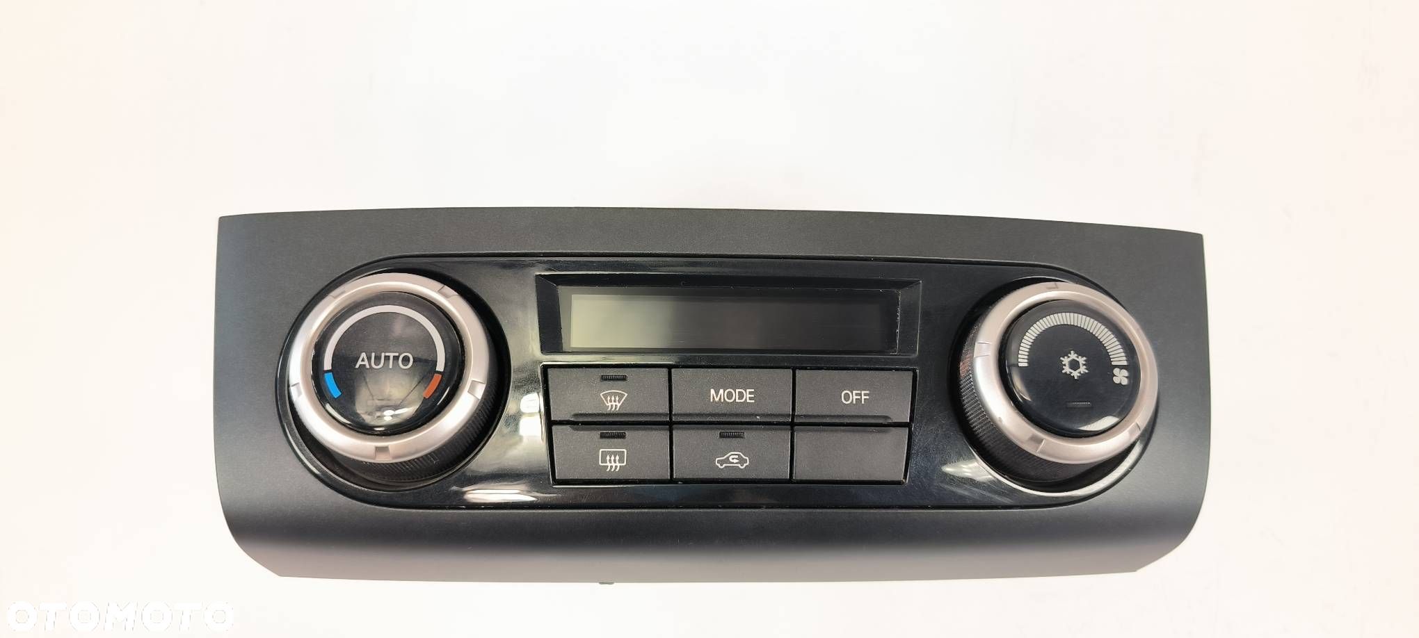 PANEL KLIMATYZACJI MITSHUBISHI PAJERO IV 7820A139XA - 1