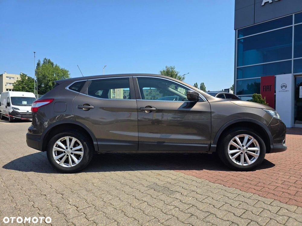 Nissan Qashqai 1.2 DIG-T Acenta EU6 - 7