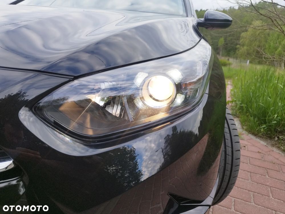 Kia Ceed - 27