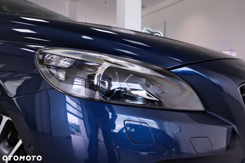 Volvo V40 D4 Drive-E Ocean Race - 15