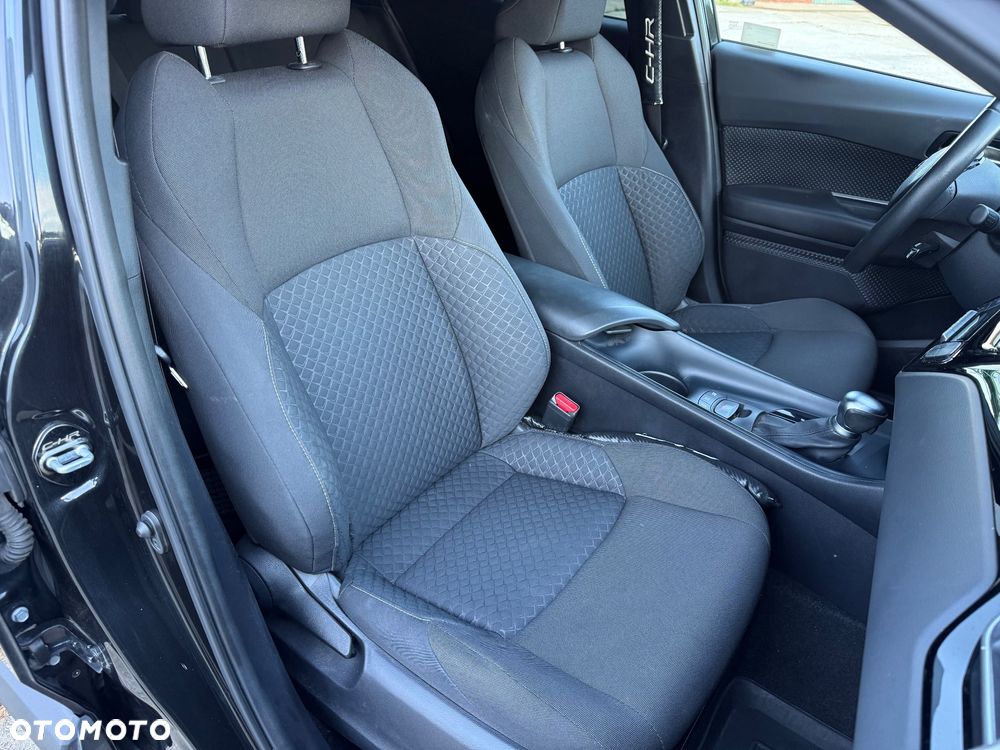 Toyota C-HR 1.8 Hybrid Executive - 16