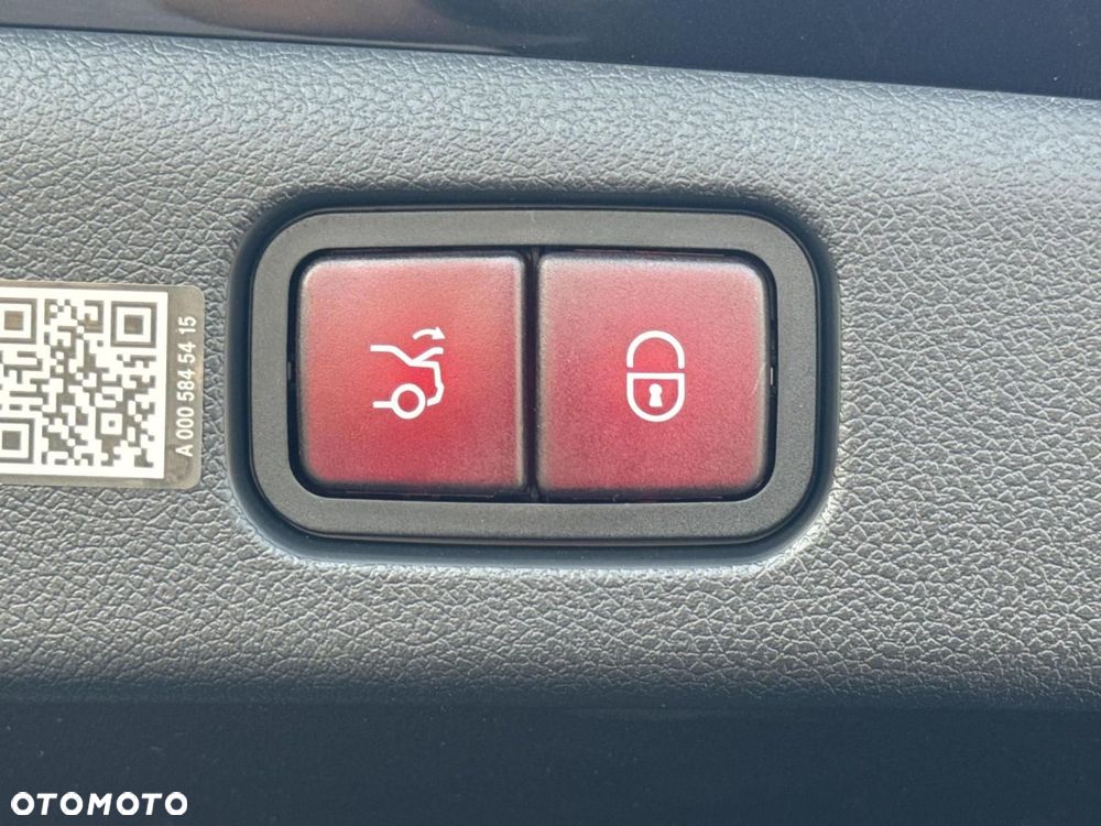 Mercedes-Benz Klasa E - 15