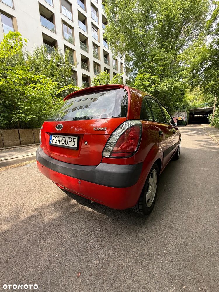 Kia Rio 1.6 Sport - 4