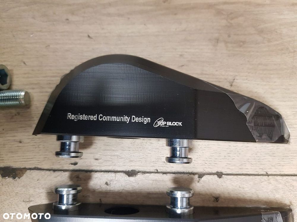 Crash pady Top Block Racing RLH22 Honda CBR 1000RR 08-11 - 10