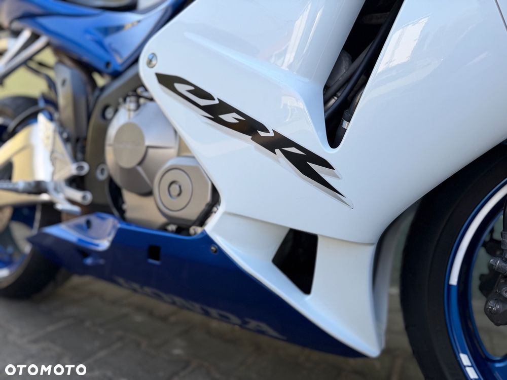 Honda CBR - 5