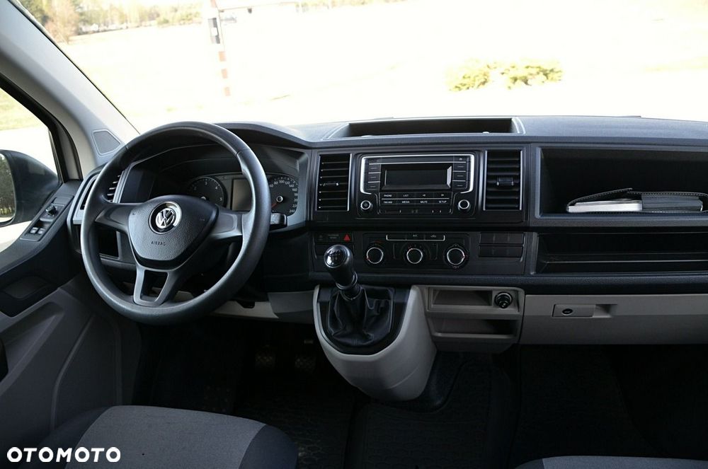 Volkswagen Transporter - 17