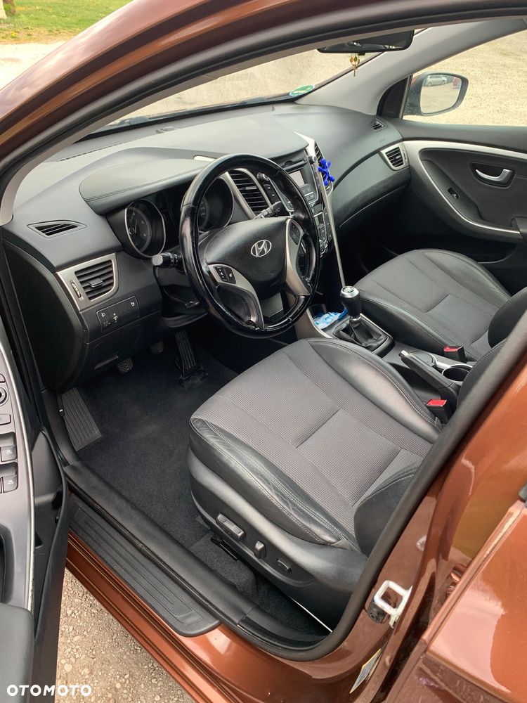 Hyundai i30 1.4 CRDi Premium - 7