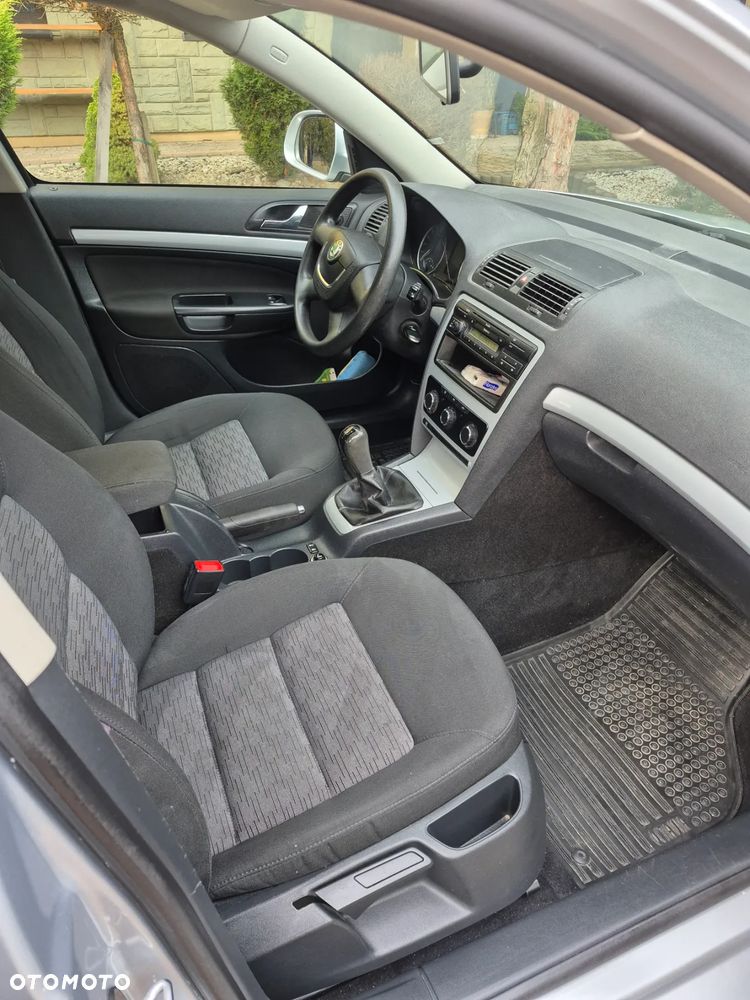 Skoda Octavia 1.9 TDI DPF Ambiente - 11