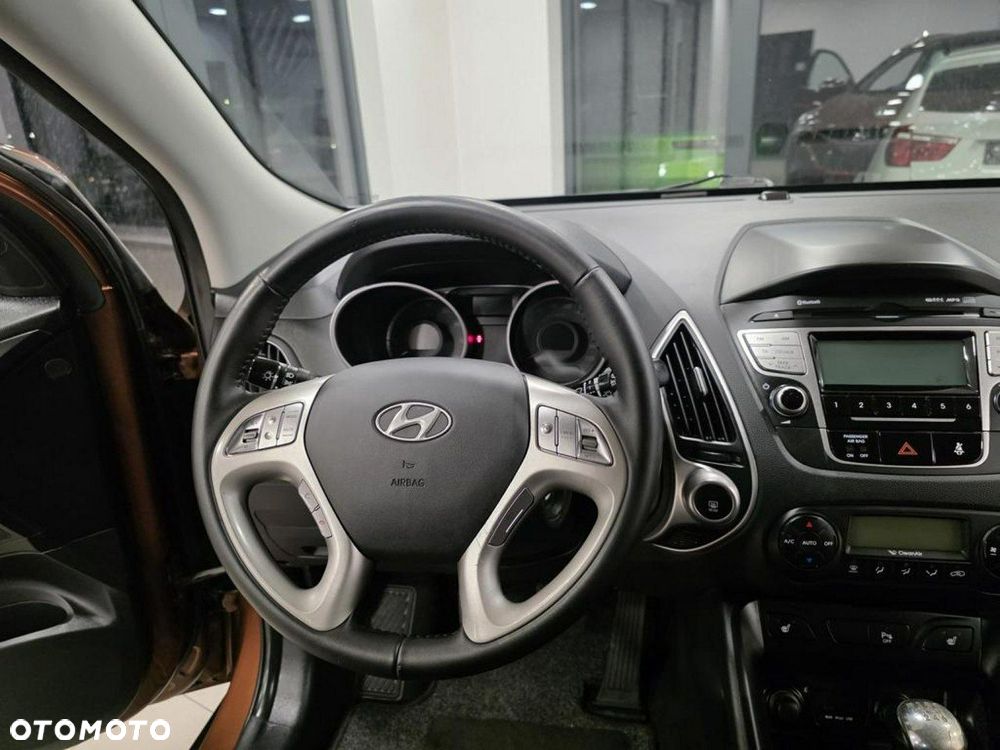 Hyundai ix35 1.6 2WD Fifa World Cup Edition - 22