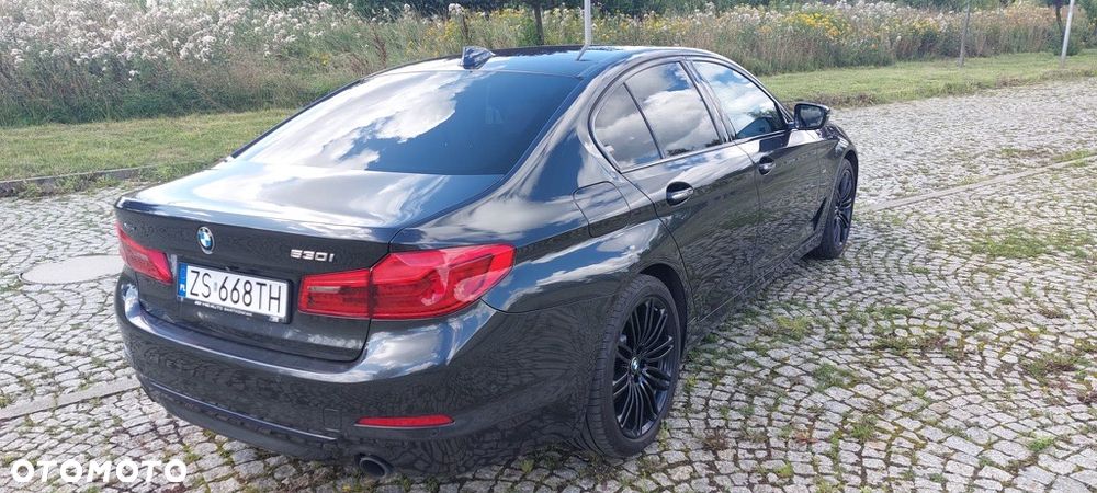 BMW Seria 5 530i Sport - 4