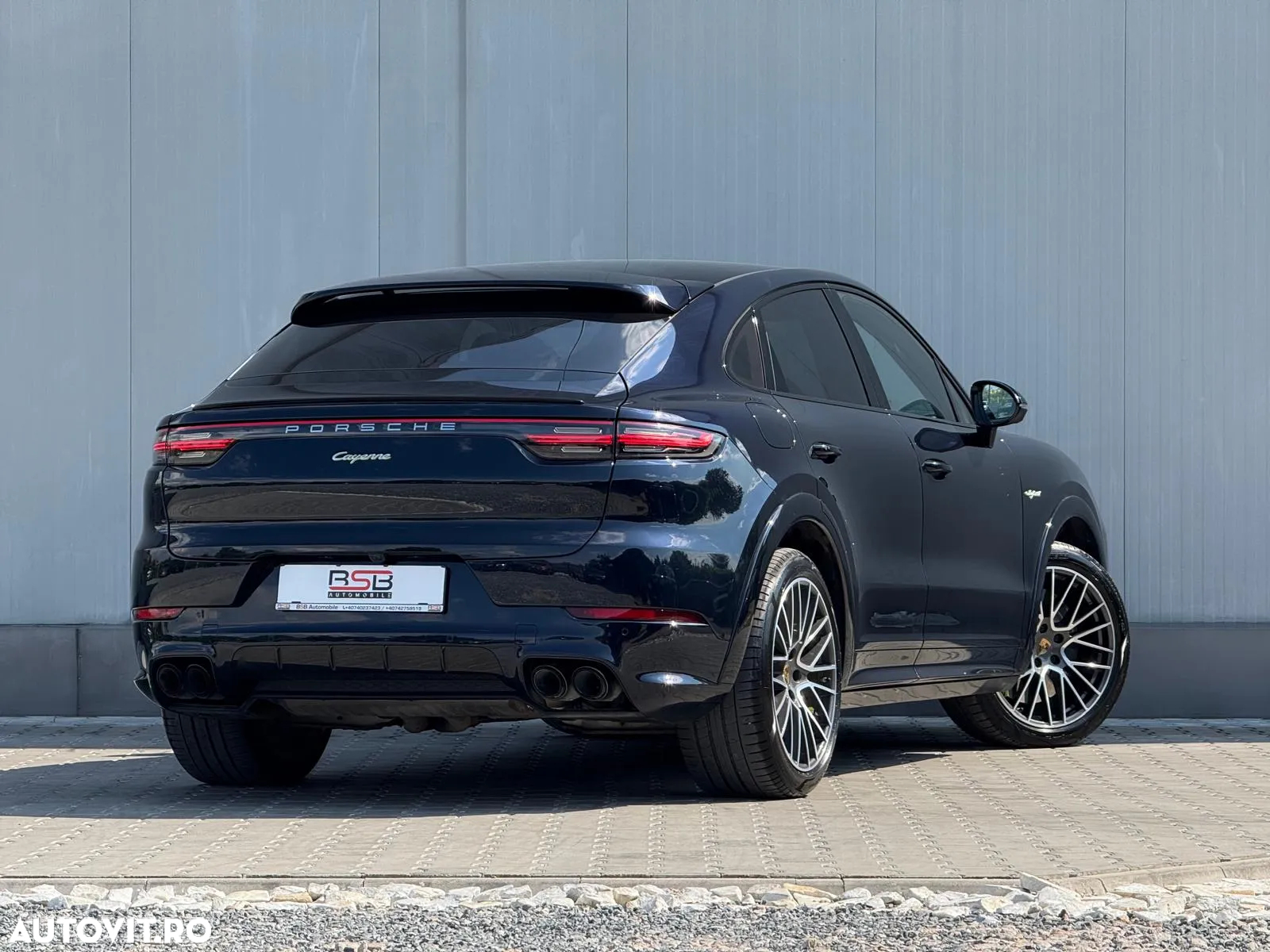 Porsche Cayenne Coupe E-Hybrid Tiptronic S Platinum Edition - 3