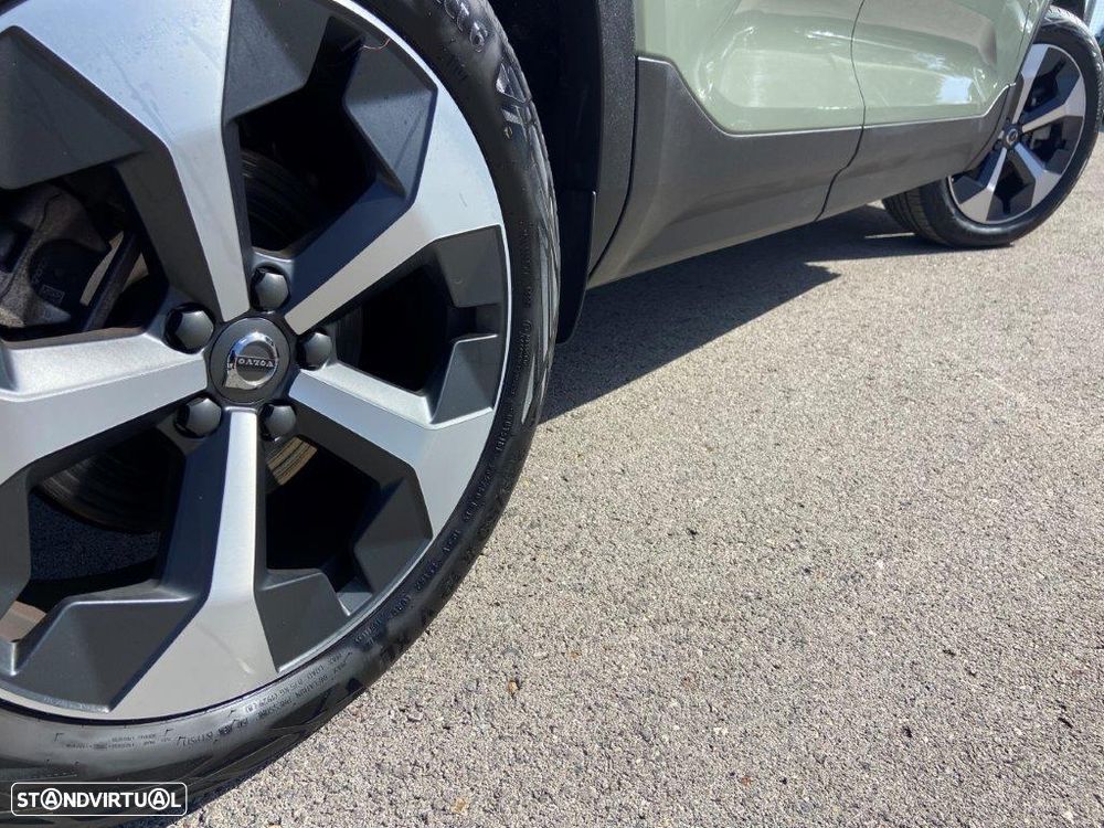 Volvo XC 40 2.0 B3 Core - 6