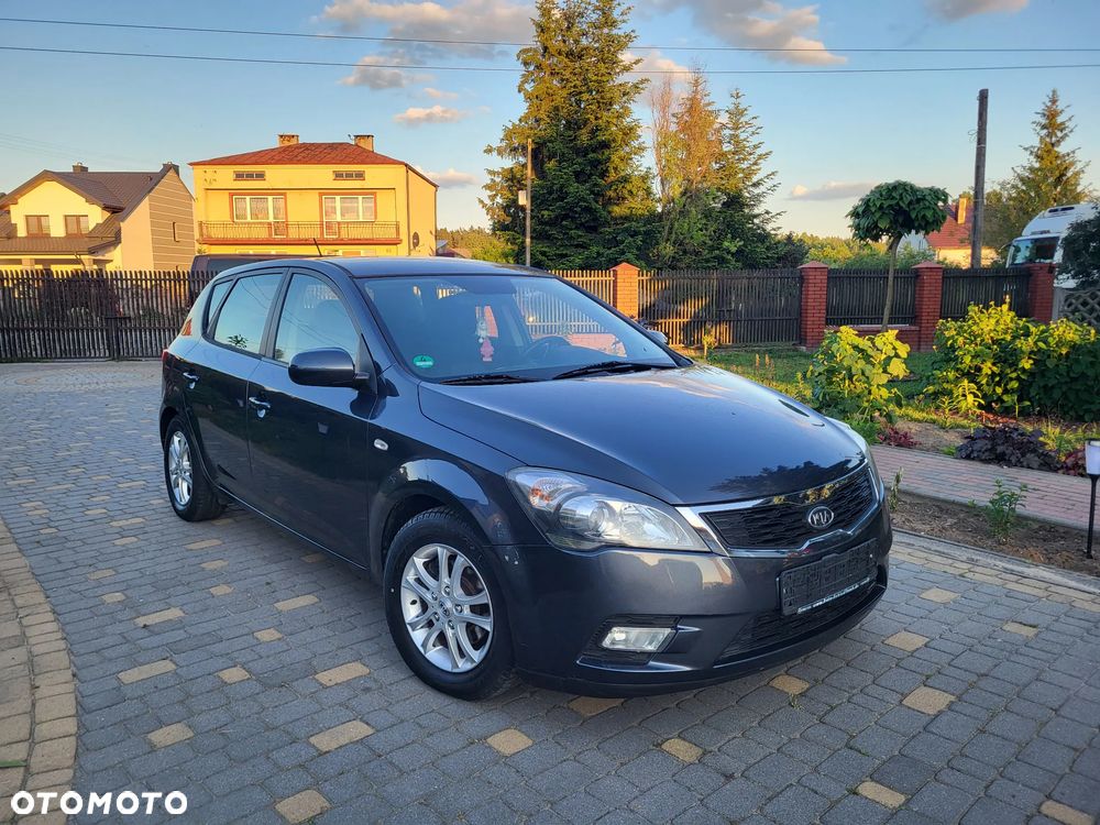 Kia Ceed 1.4 Comfort + - 2