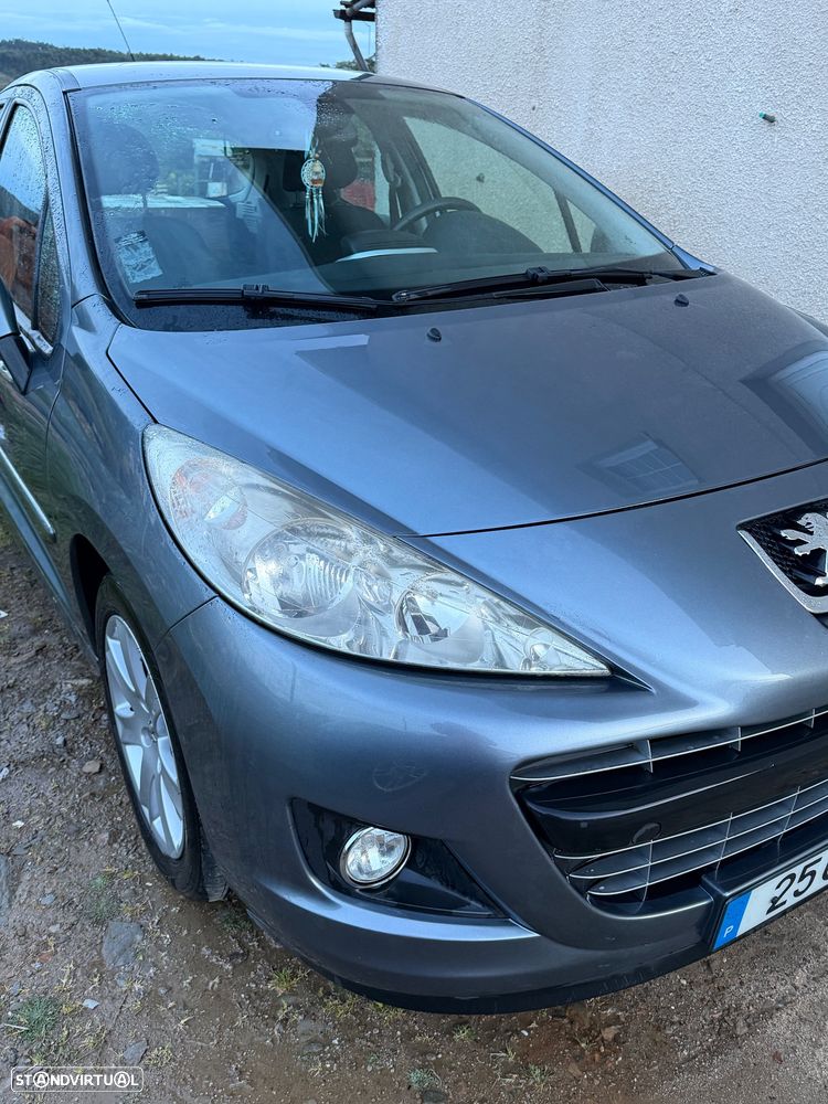 Peugeot 207 90 HDi FAP (Blue Lion) Premium - 3