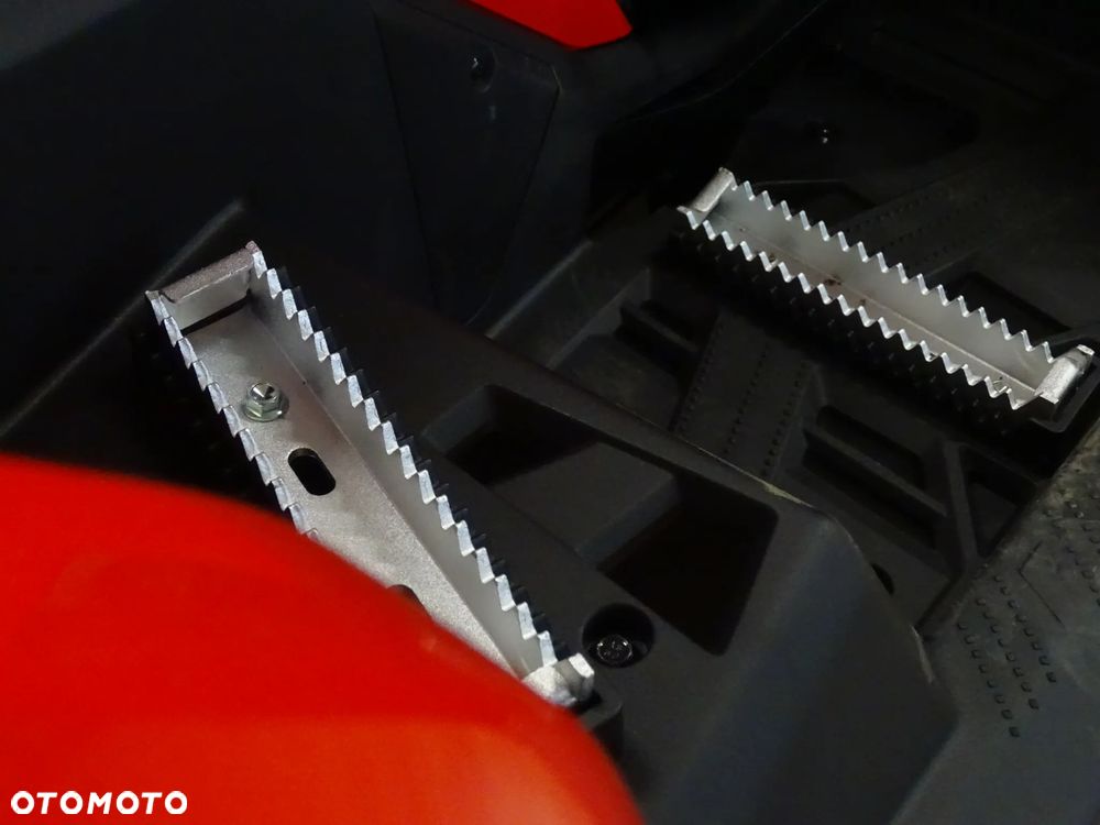 QJMOTOR SFA 1000 - 12