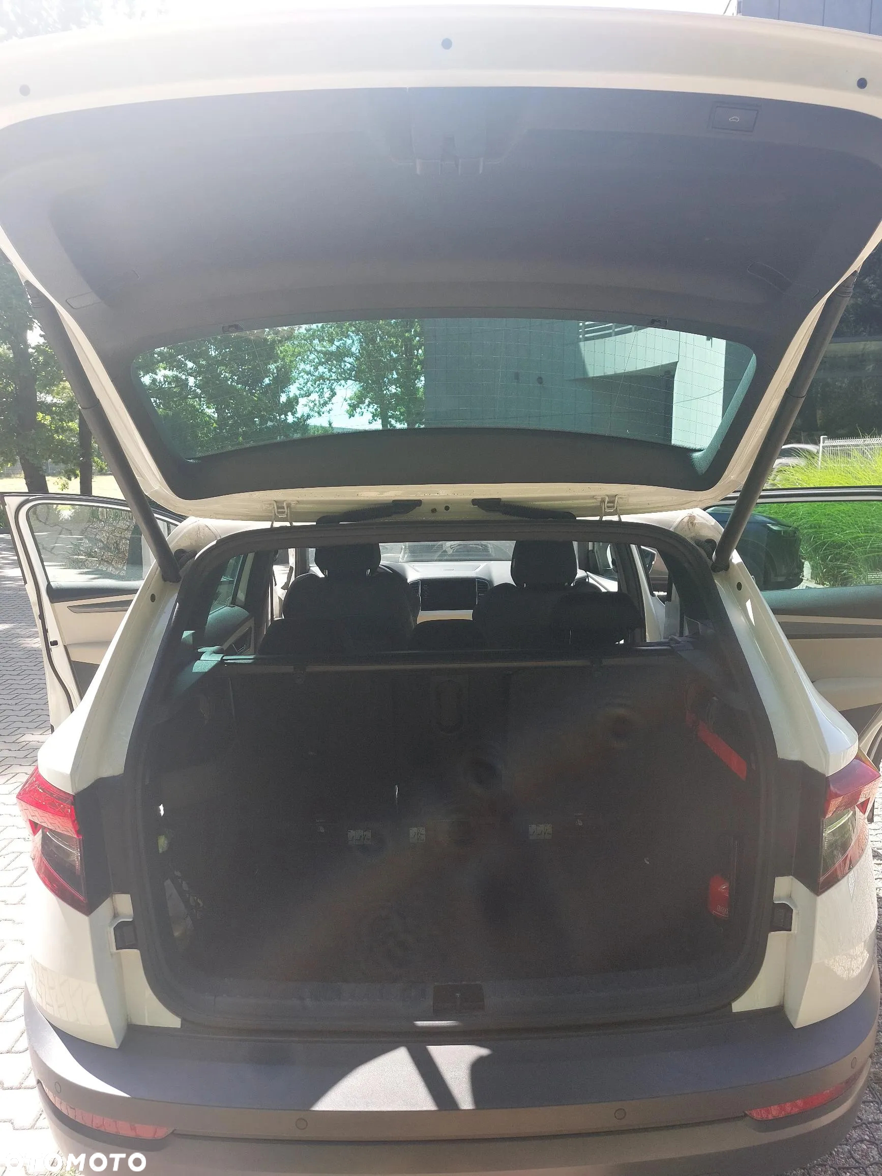 Skoda Karoq 1.5 TSI ACT 4x2 Style DSG - 14