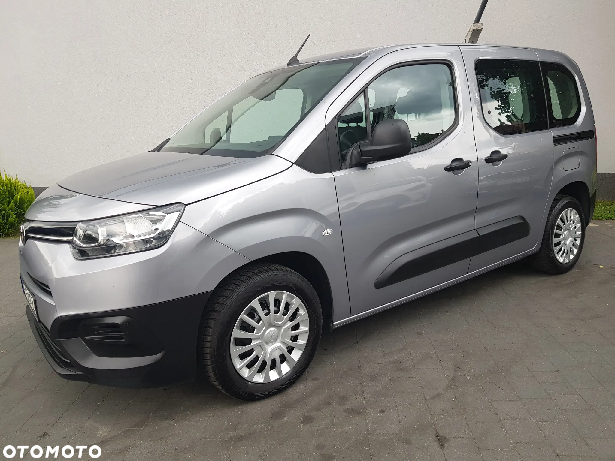 Toyota Proace City Verso 1.5 D-4D Business - 3