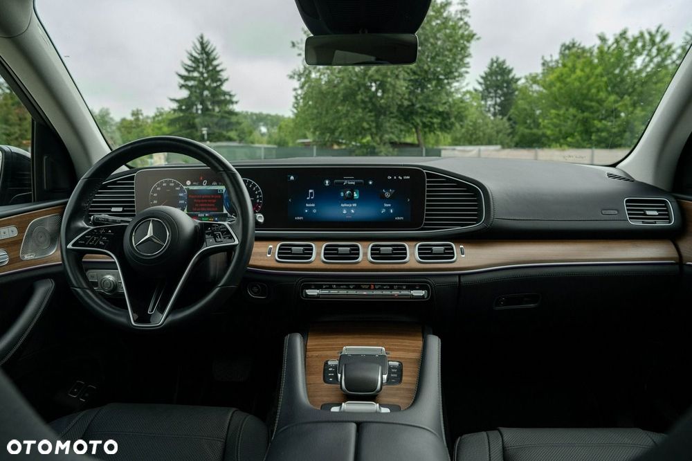 Mercedes-Benz GLE - 18