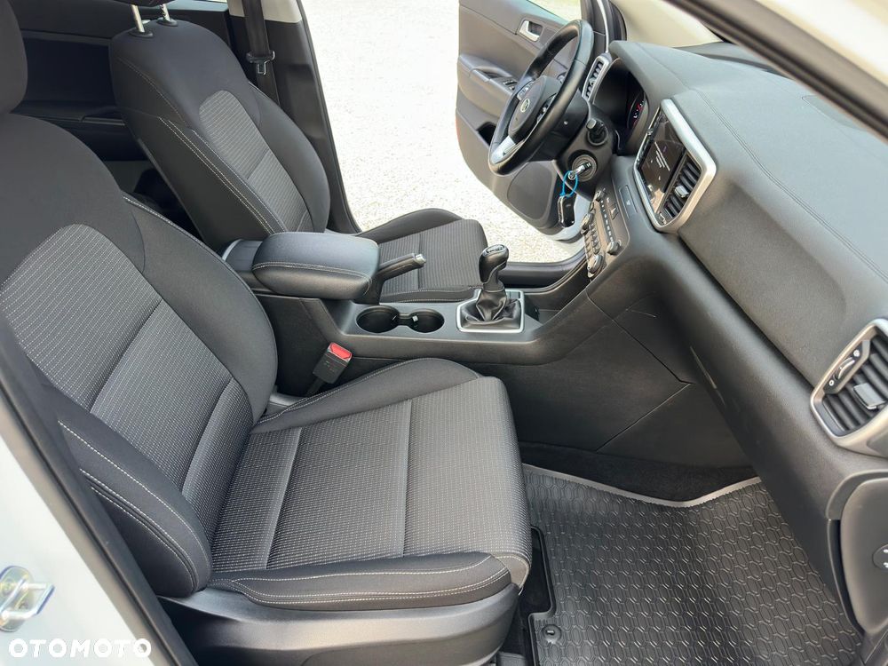 Kia Sportage 1.6 CRDI 2WD Eco-Dynamics+ (48V M-H) Vision - 18