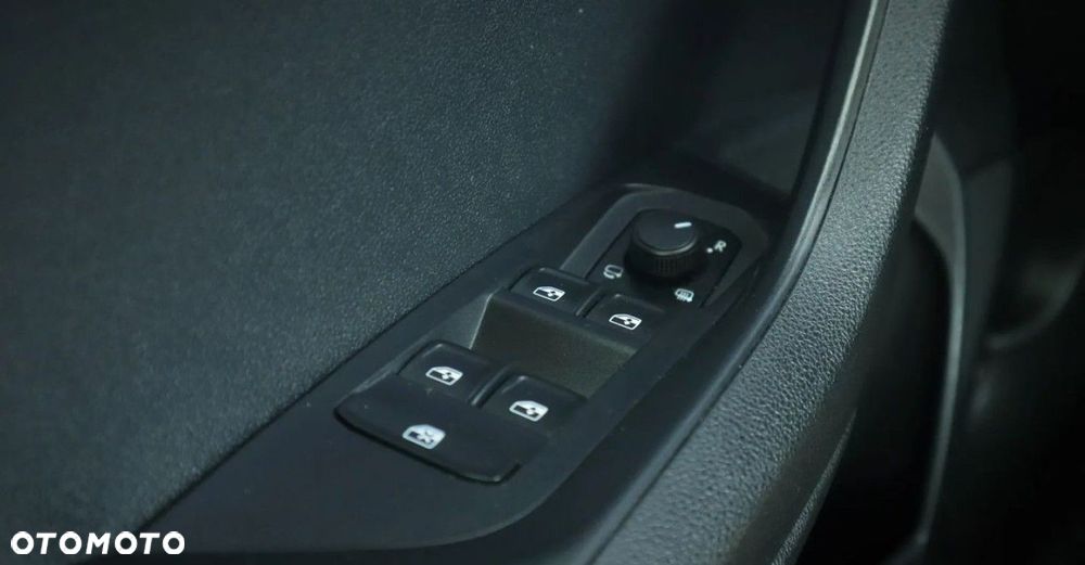 Skoda Karoq 2.0 TDI SCR 4x4 Ambition DSG - 27
