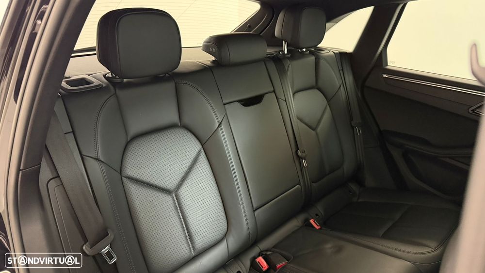 Porsche Macan 2.0T - 11