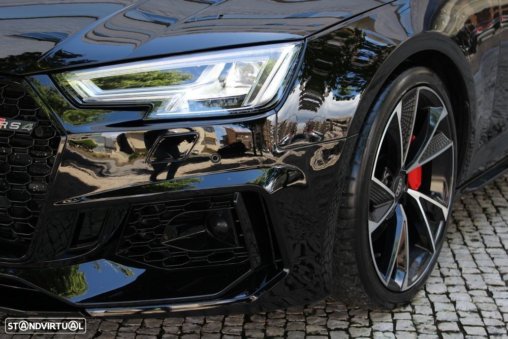 Audi A4 Avant 2.0 TDI S-line S tronic - 6